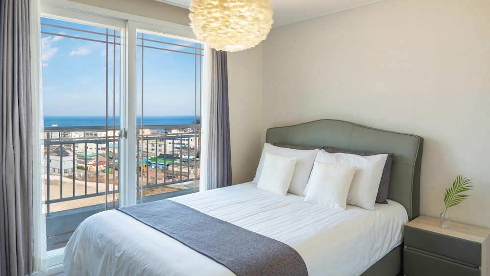 Sokcho Scenic House Pension