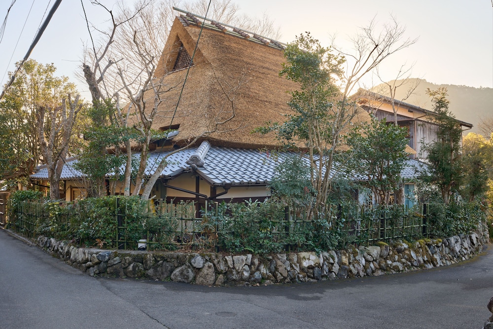 Hachikan