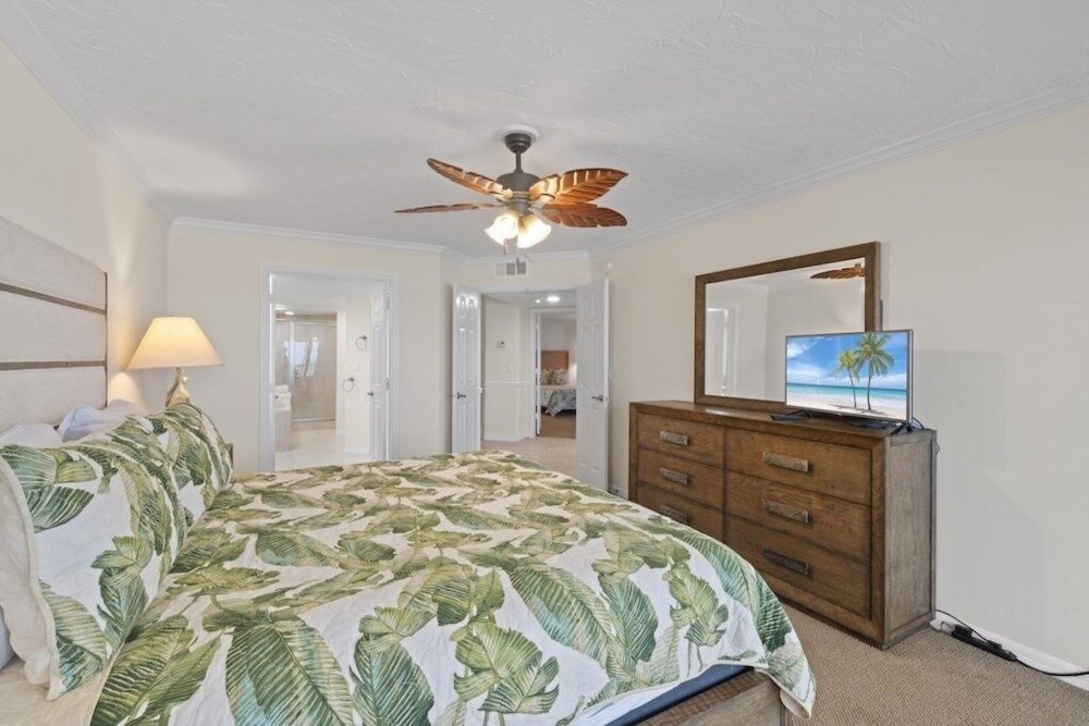 Pointe Santo A24 3 Bedroom Condo