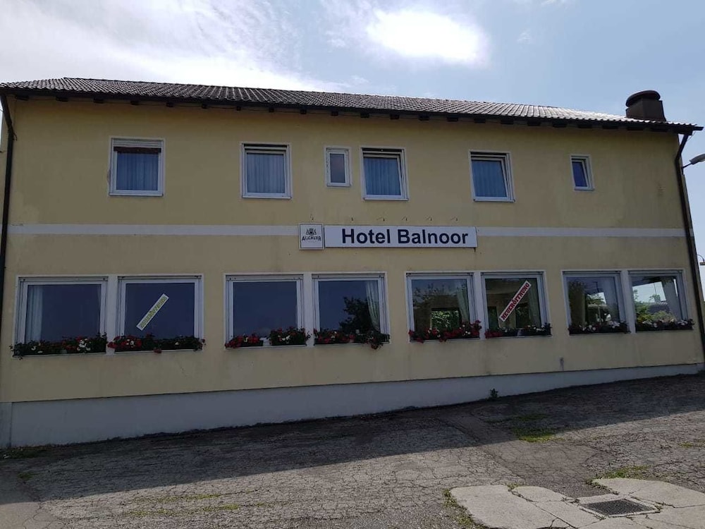 Hotel Balnoor - Property Image 10