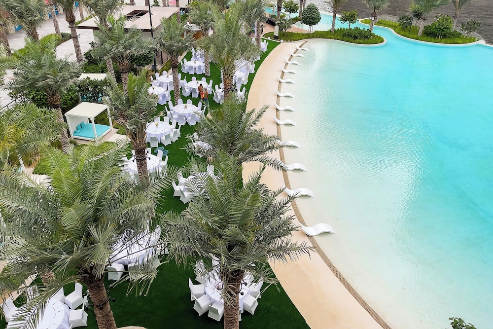 Cozy 1BR at Vida Residences Creek Beach