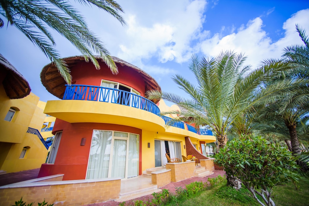 Carols Beau Rivage Hotel