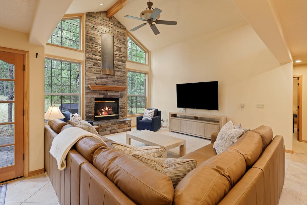 4 Tan Oak Lane 5 Bedroom Home