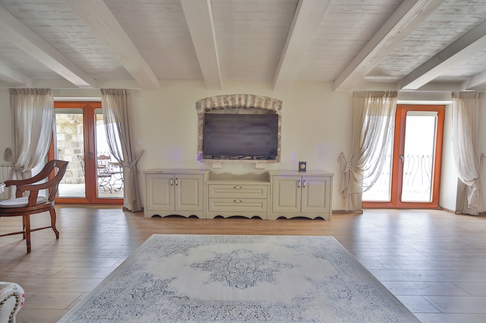 Olive Resort