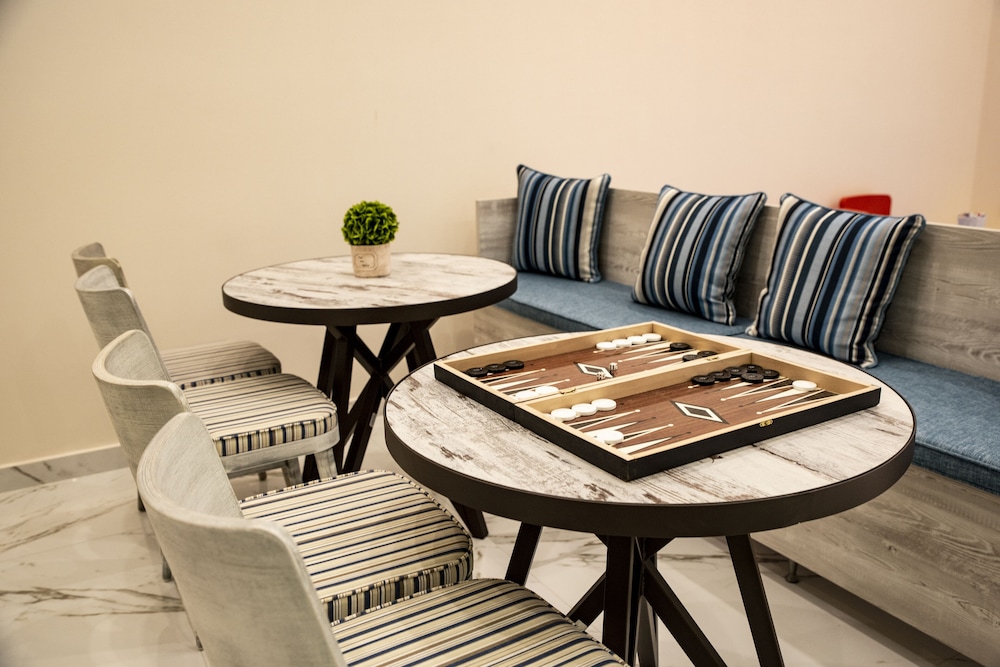 Lagaria Apartments