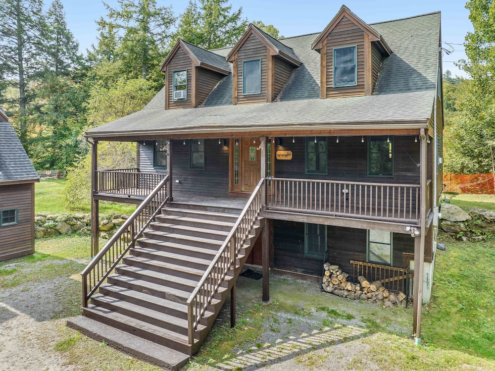 The Getaway 4 Bedroom Home