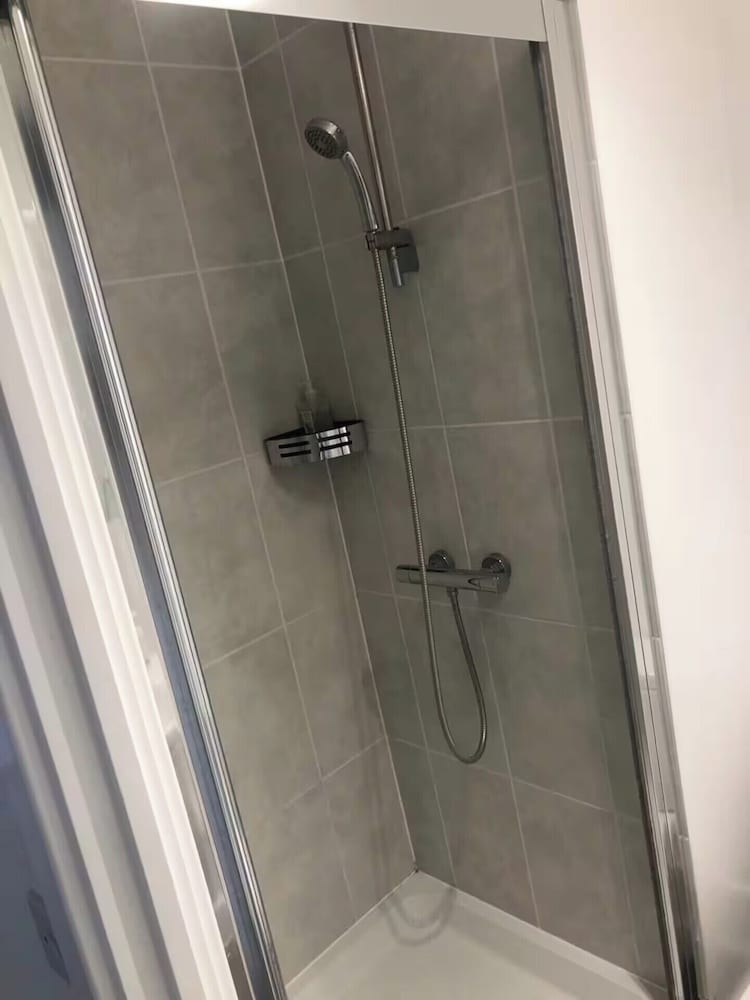 Shorditch Apartment Sleeps 6