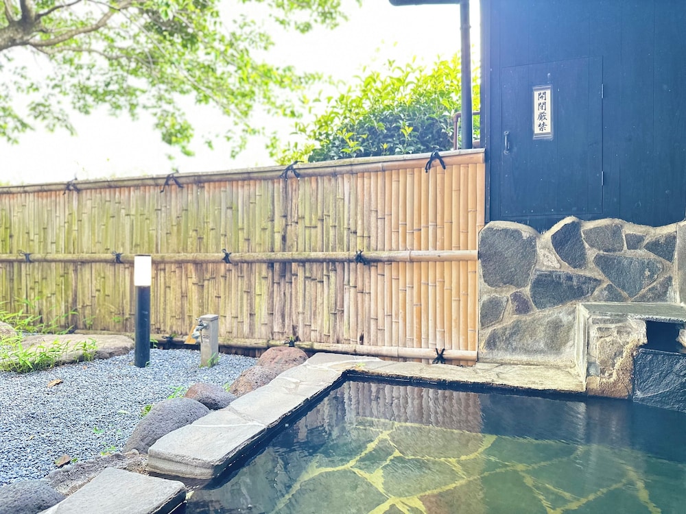 Hakusui Onsen Takenokura Sansou