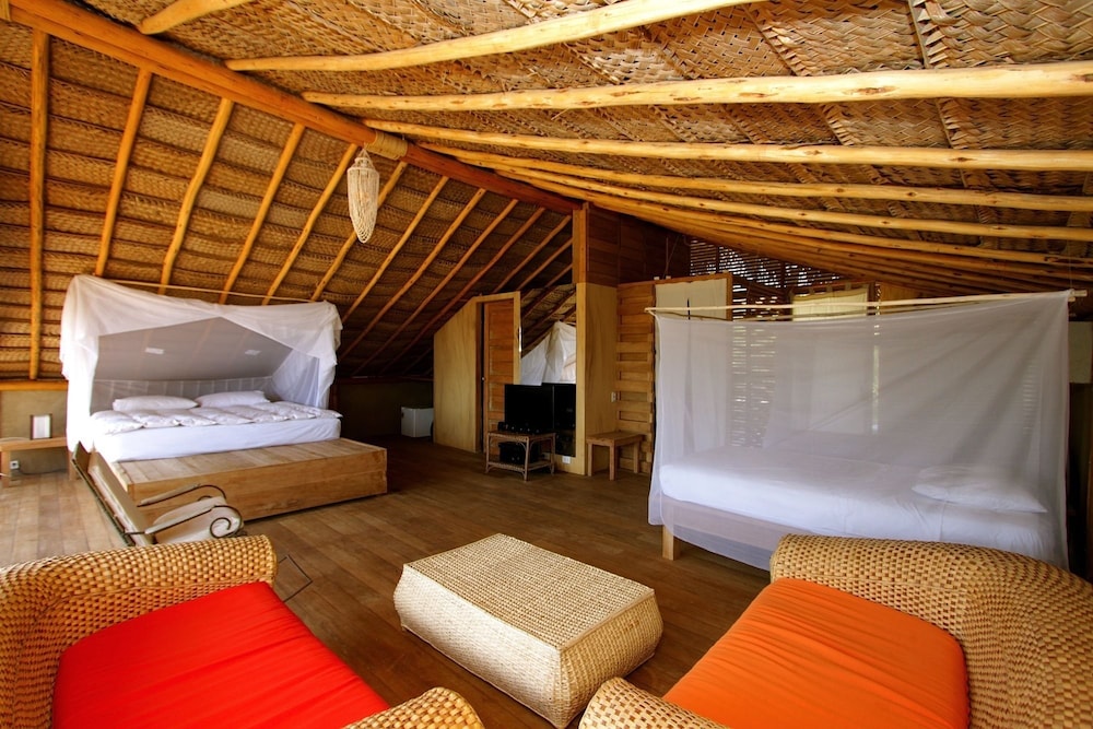 Eco Lodge view 3