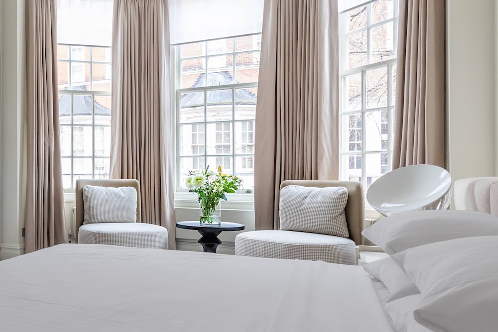 Sloane Court East VI by Onefinestay