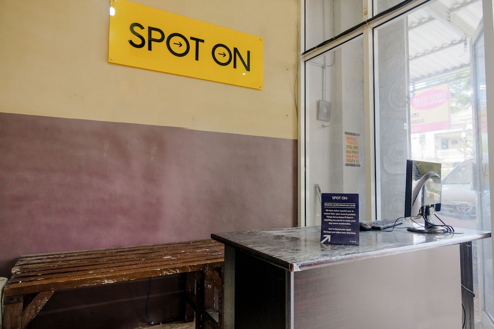 SPOT ON 2387 Bukit Cemara Tidar Family view 2