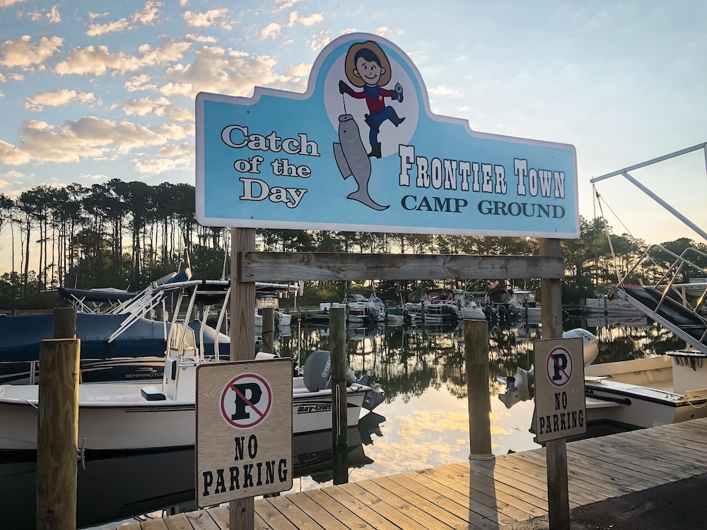 Frontier Town Campground