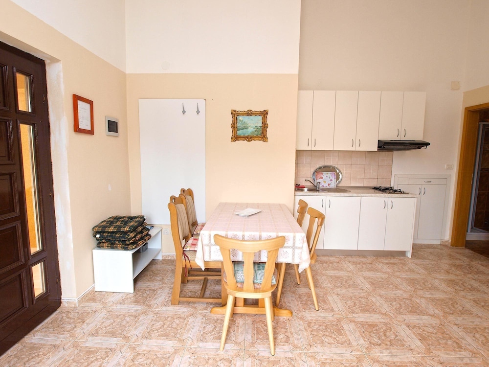 Apartments Lillies 1390