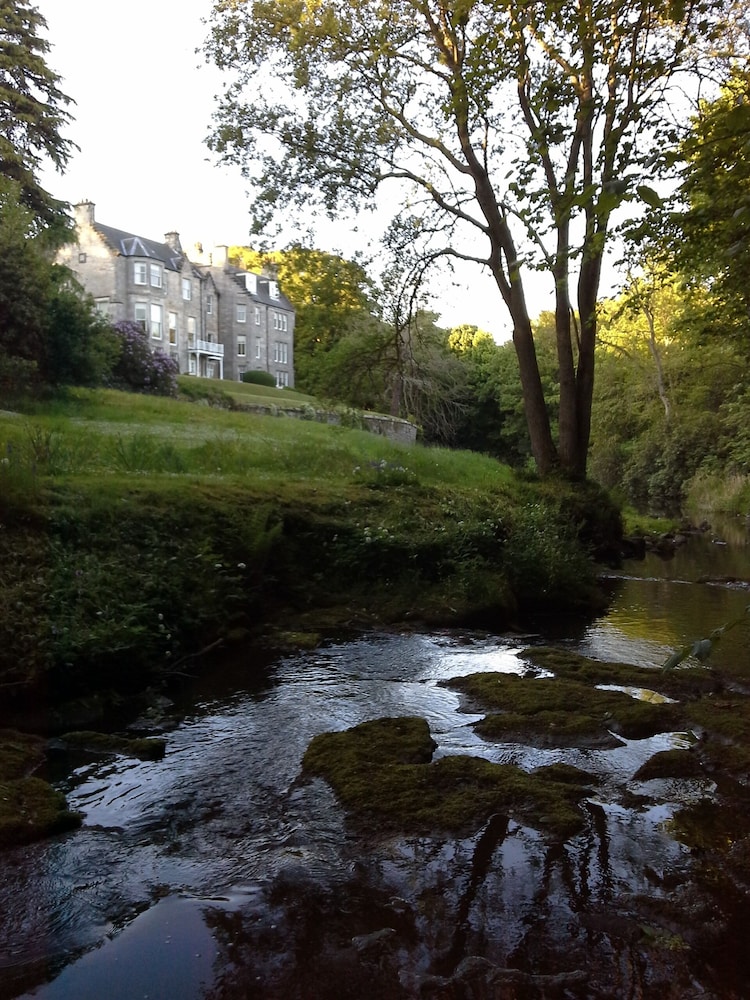 Stravithie Castle