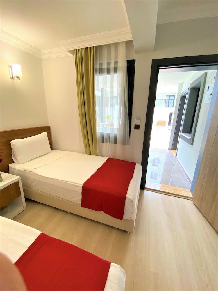 Modern Life Bodrum Otel - Image 46