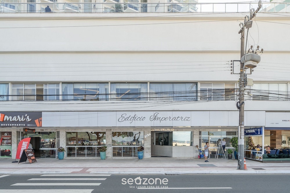 Apartments on the Balneario Camboriu Waterfront - Iptr