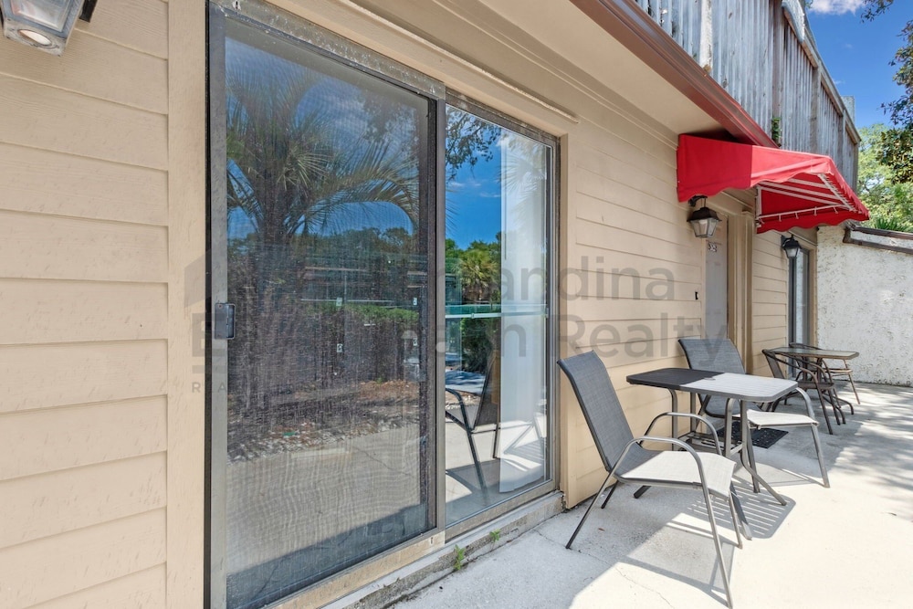 2622 Forest Ridge #c2 3 Bedroom Condo