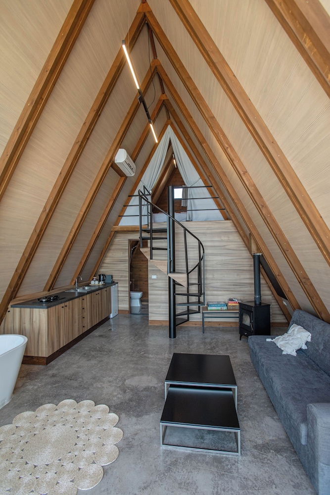 Panorama Lodge 2