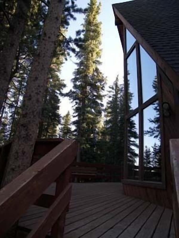 The Rendezvous 3 Bed 2 Bath