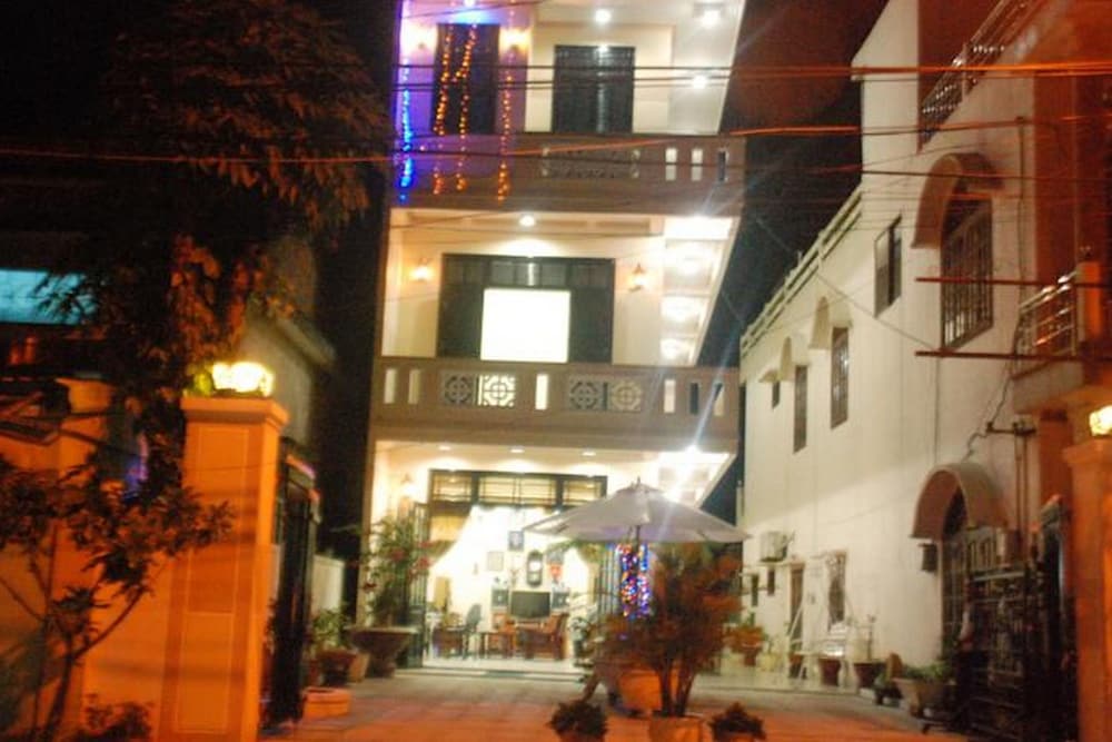 Homeland River Homestay