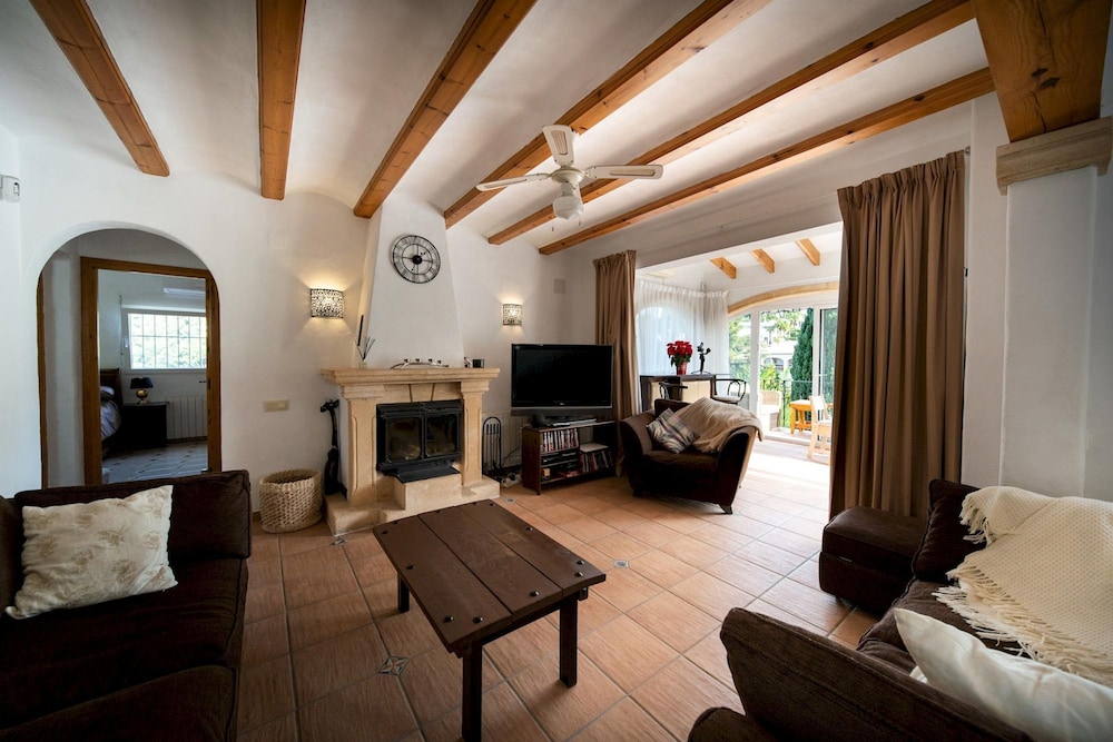 Villa Sol in Javea With 3 Bedrooms and 4 5 Bathrooms