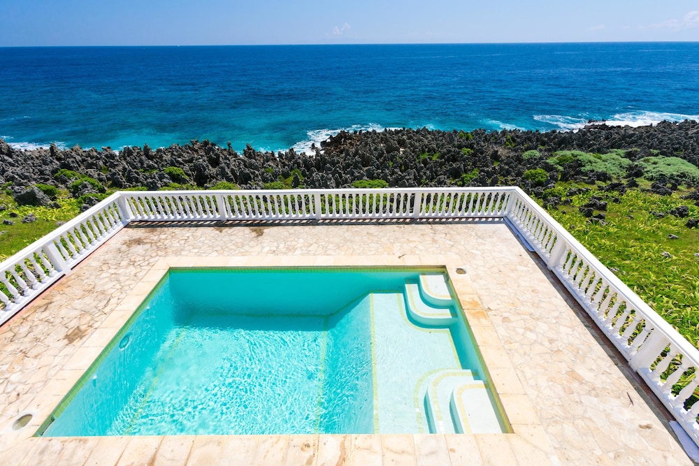 Coral View