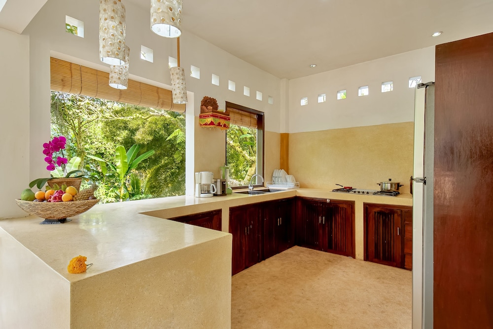 Villa Atas Awan