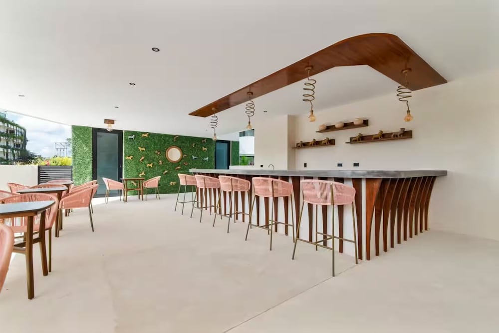 Guest INN Home - Elements Suites