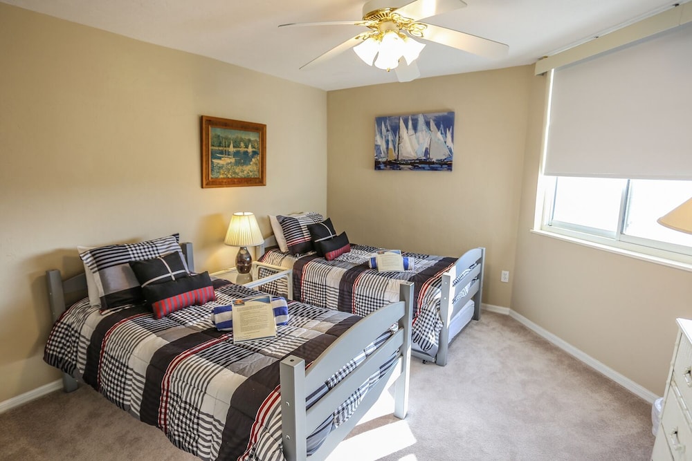 Ocean Harbor by Distinctive Beach Rentals view 3