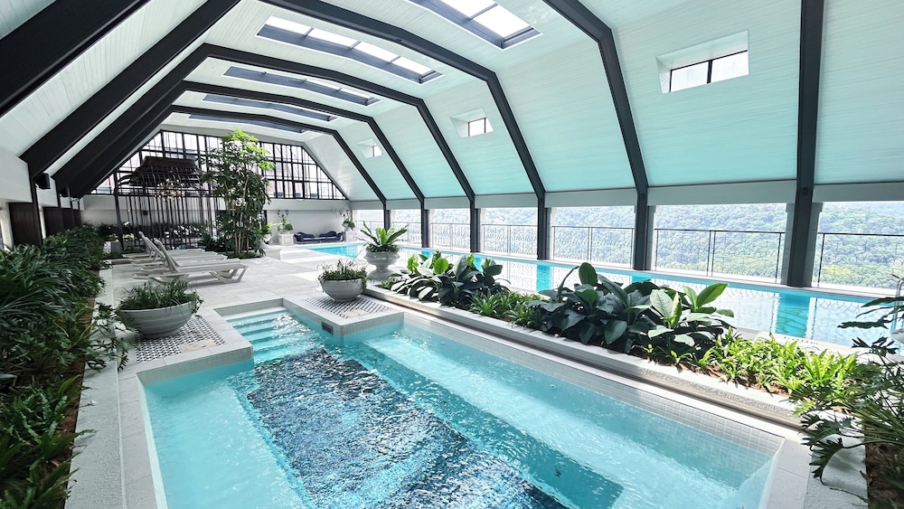 The Paxtonz by Manhattan Group