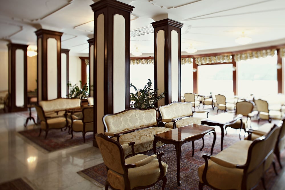 Bled Vacations - Grand Hotel Toplice - Property Image 2
