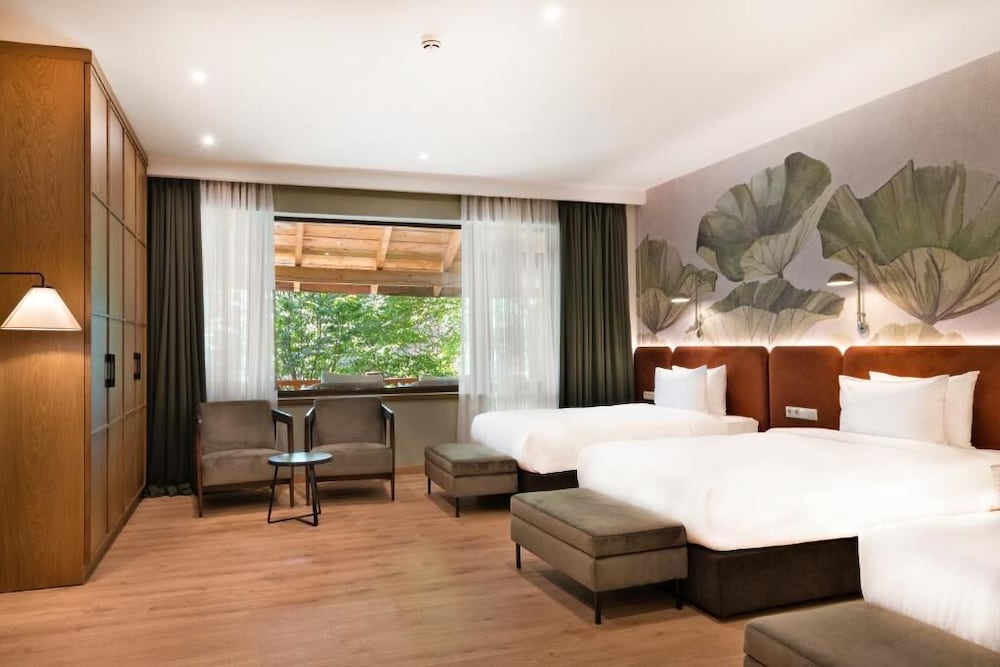 Lopota Lake Resort & Spa