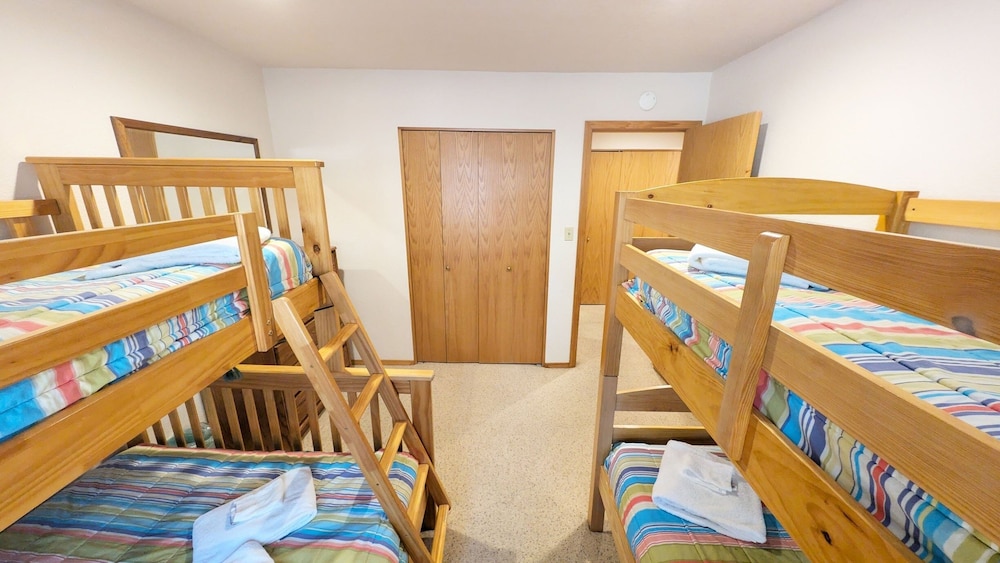 Mt Hood 13 4 Bedroom Home