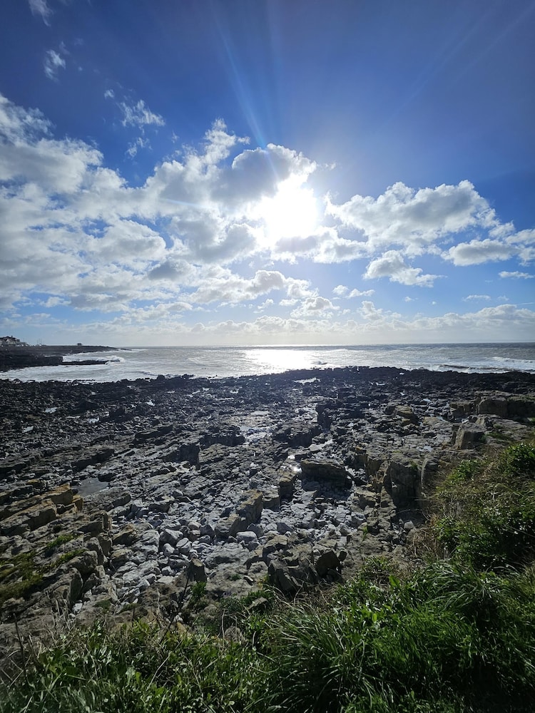 Seascape Retreat - 3 Bedroom Flat - Porthcawl