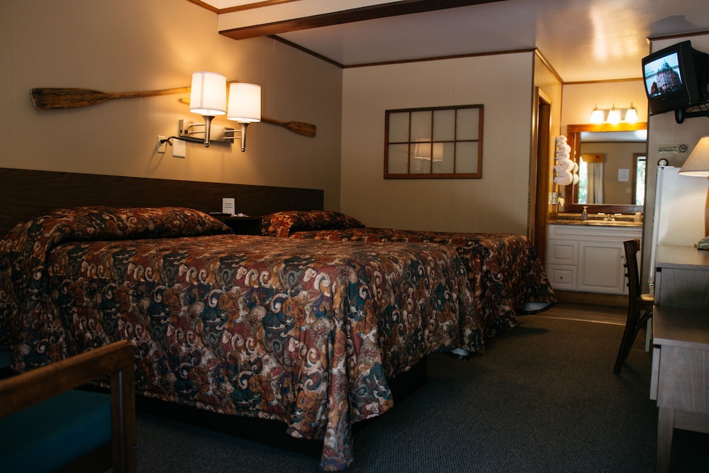 Marina Motel