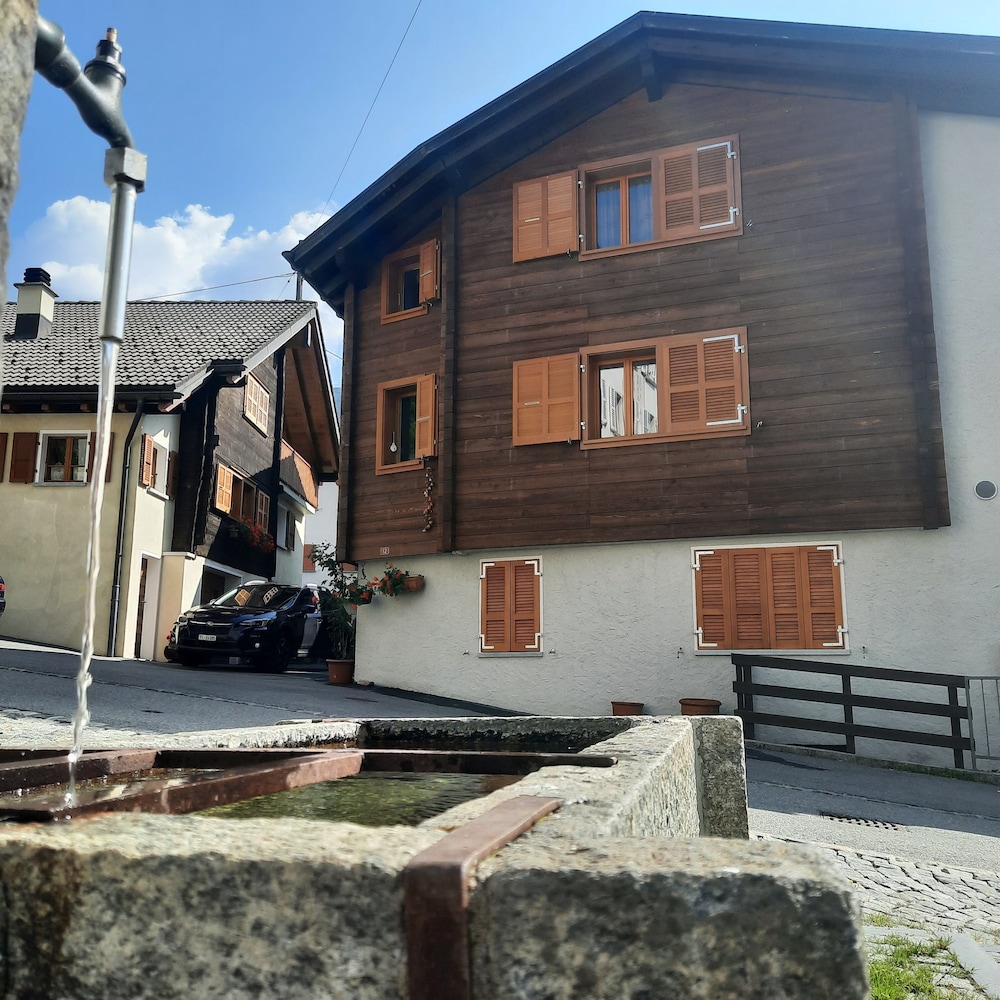 Photo 27