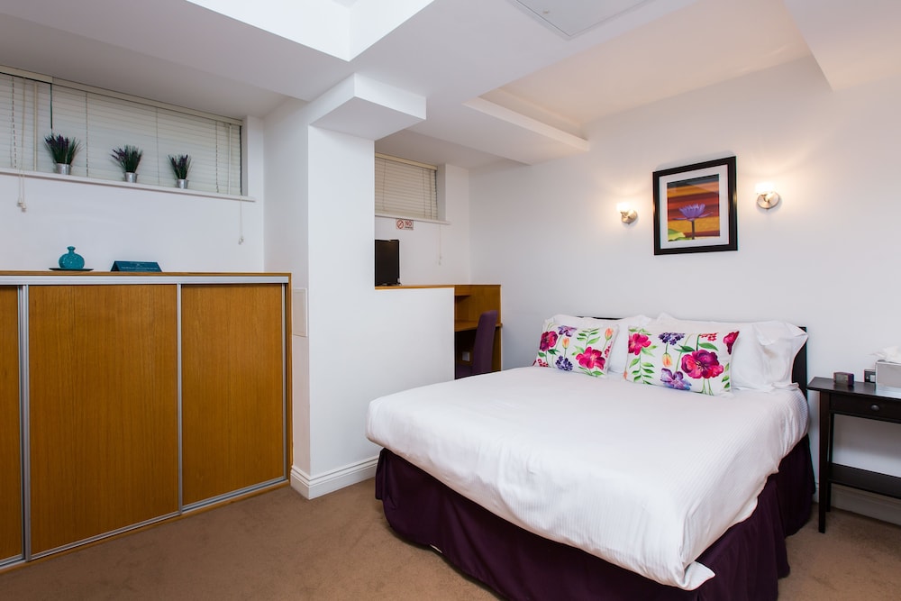 Nell Gwynn House Apartments