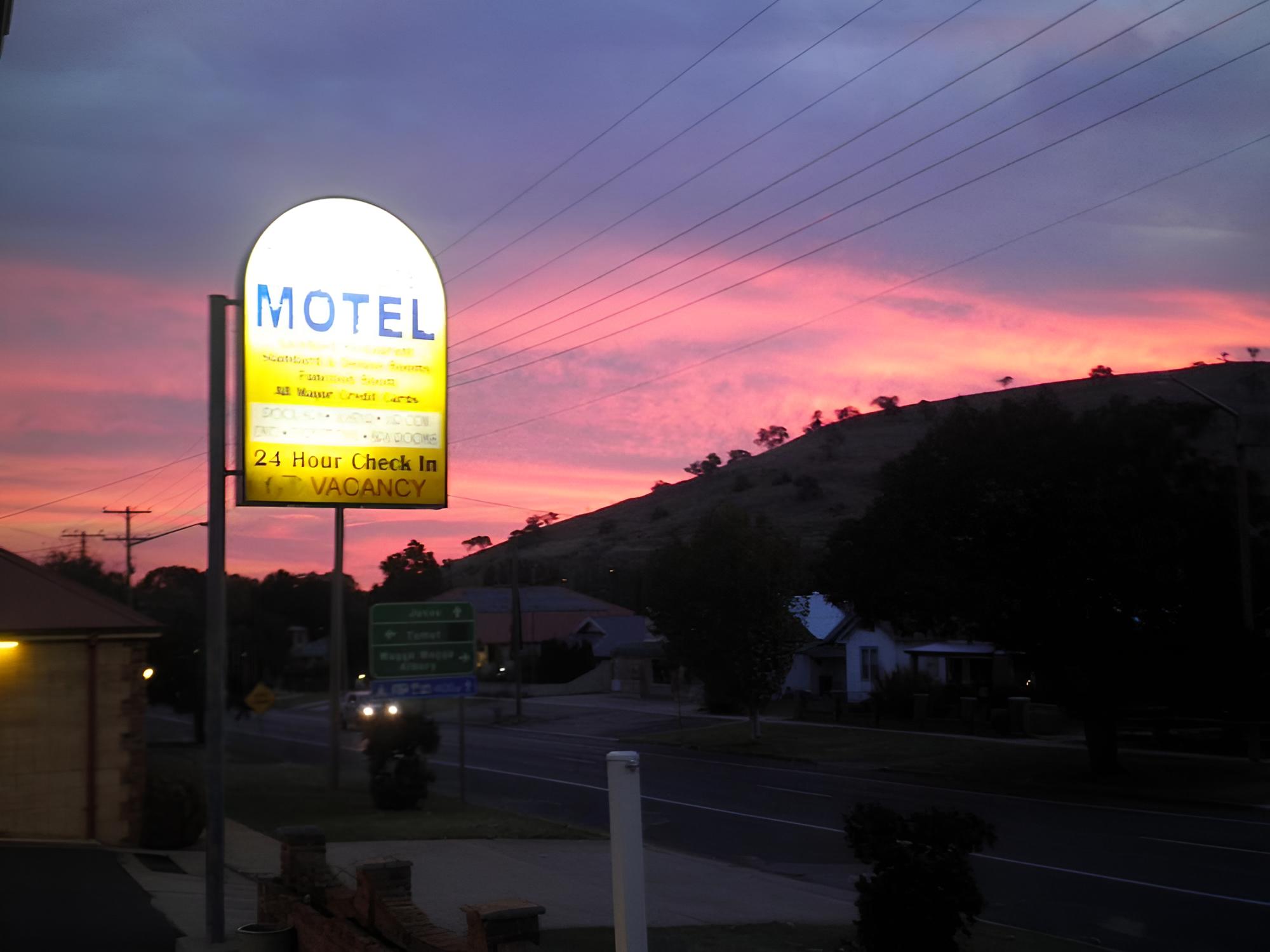 Poets Recall Motel