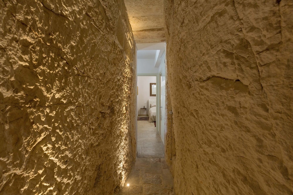 Photo 48