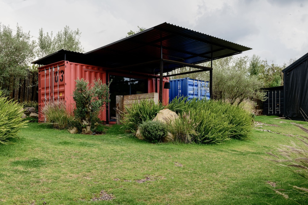 SURONOSUR LODGE