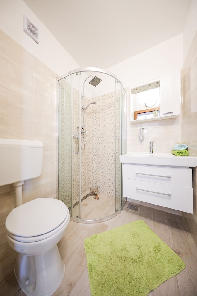 Luton Apartments, Zadar - Kozino, Heated Pool & Hot Tub