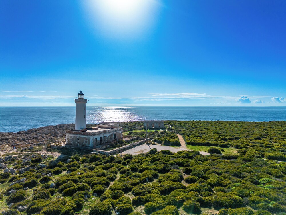 Casa Faro del Plemmiro con Jacuzzi by Wonderful Italy