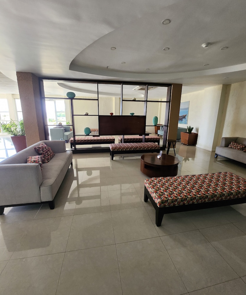 Balcony Breeze @ Bayfront Villas Portmore view 5