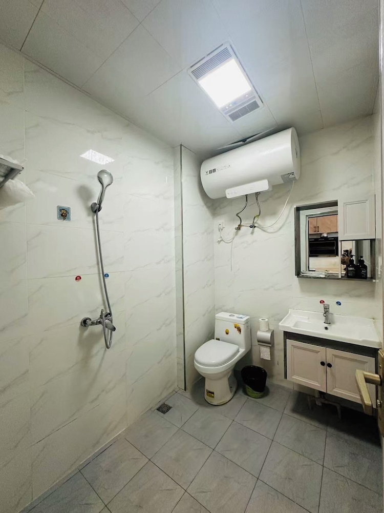 Chongqing Justom Serviced Apartment 4