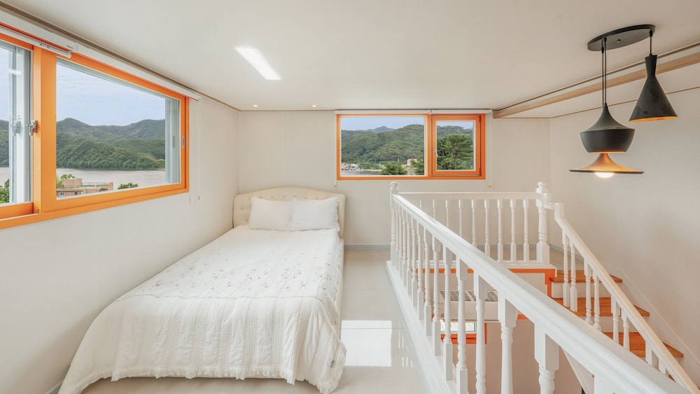 Gapyeong The Hue Spa Pension