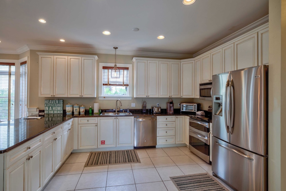 A Piece of Heaven by Avantstay Private Pool, Sleeps 14 Pet-friendly