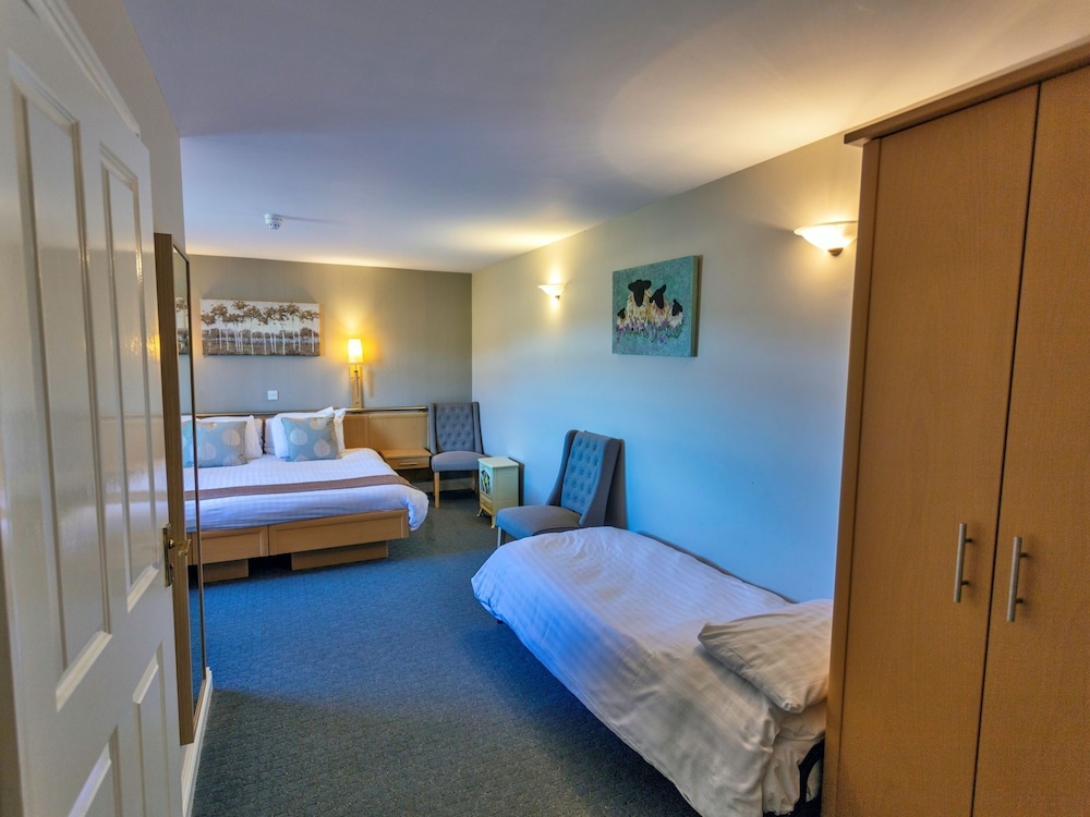 The Holly Hill Inn