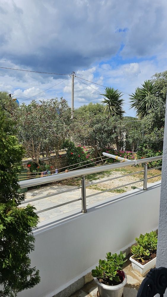 Vila Malo