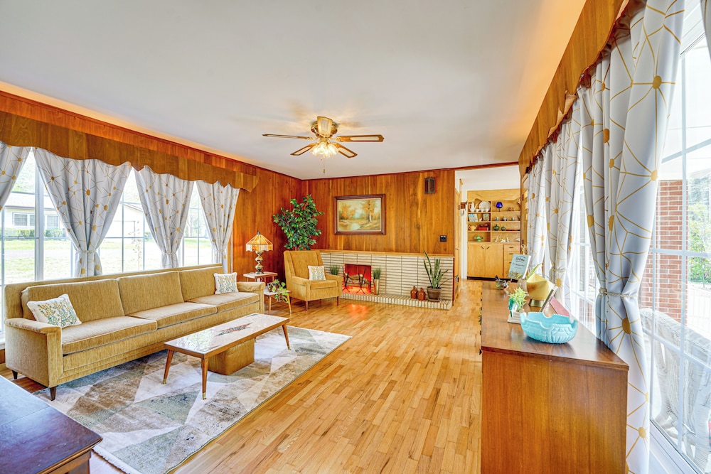 Mid-century 1950s Retreat w/ Carport in Monett!
