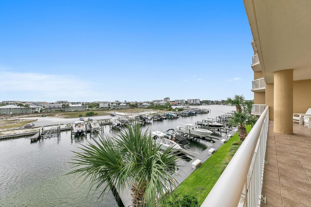 Harbor Landing 101b view 4